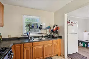 6300 Sweetbriar Dr SW, Mableton, GA 30126 - Photo 16