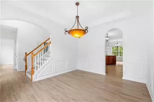 4017 Wyndam Hill Dr, Suwanee, GA 30024 - Photo 4