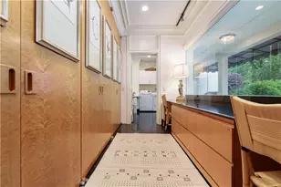 1020 W Wesley Rd, Atlanta, GA 30327 - Photo 32