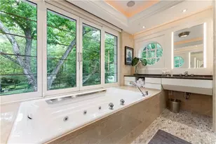 1020 W Wesley Rd, Atlanta, GA 30327 - Photo 22