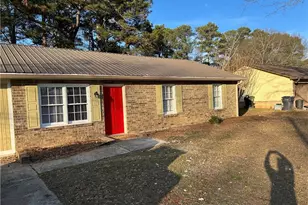 499 Oak Way, Lawrenceville, GA 30046 - Photo 2
