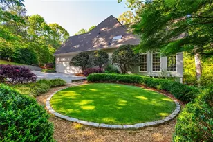 3 Powers Chase Circle, Atlanta, GA 30327 - Photo 6