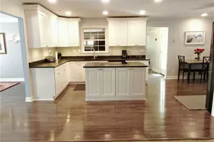 5025 Greentree Trail, South Fulton, GA 30349 - Photo 16