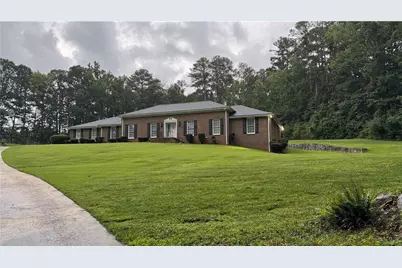 5025 Greentree Trail, South Fulton, GA 30349 - Photo 4
