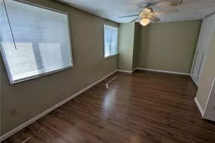 8839 Long Beach Cir, Sandy Springs, GA 30350 - Photo 12
