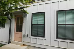 139 Pacer Pl, Atlanta, GA 30342 - Photo 2