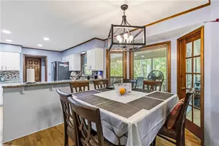 411 Sarah Ln, Lawrenceville, GA 30046 - Photo 8