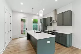 170 Color Cir, Atlanta, GA 30317 - Photo 8