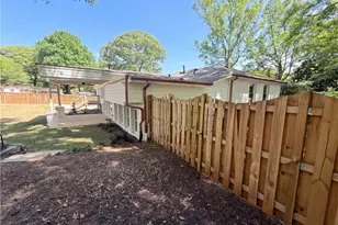 1663 Seayes Rd SW, Mableton, GA 30126 - Photo 32