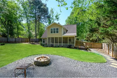 9530 Bonsall Circle, Gainesville, GA 30506 - Photo 4