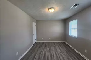 1653 Pinedale Cir NW, Conyers, GA 30012 - Photo 8