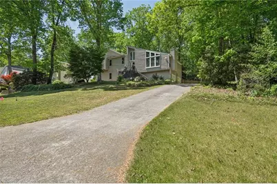 3402 Woodrun Trail, Marietta, GA 30062 - Photo 2