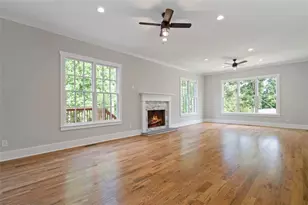 923 Oak Dr, Woodstock, GA 30189 - Photo 18