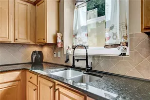121 Oak Haven Dr, Canton, GA 30115 - Photo 10