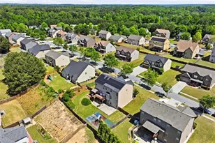 522 Woodburn Ln, Lawrenceville, GA 30044 - Photo 36