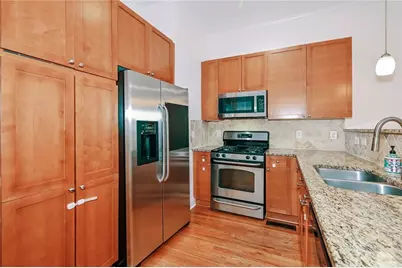 1915 Sterling Oaks Circle NE, Atlanta, GA 30319 - Photo 6