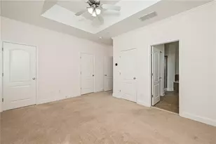 1915 Sterling Oaks Cir NE, Atlanta, GA 30319 - Photo 8