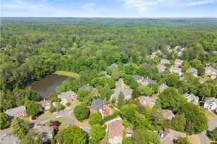 2407 Edgemere Ct, Marietta, GA 30062 - Photo 6