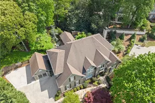 2407 Edgemere Ct, Marietta, GA 30062 - Photo 4