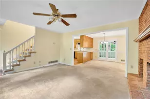 368 Bridgewood Dr SE, Conyers, GA 30094 - Photo 8