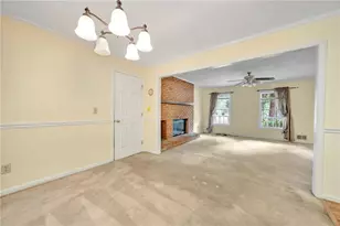 368 Bridgewood Dr SE, Conyers, GA 30094 - Photo 12