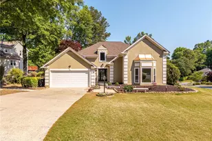 301 Oak Terrace, Alpharetta, GA 30009 - Photo 4