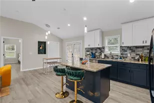 1041 Stonewall Dr SE, Atlanta, GA 30315 - Photo 1