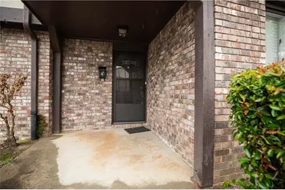 1196 Ashborough Drive #J, Marietta, GA 30067 - Photo 2