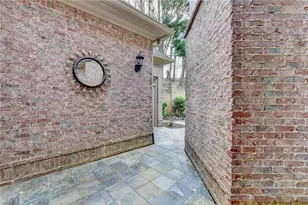 552 Brendlynn Ct, Suwanee, GA 30024 - Photo 110