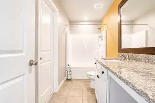 5937 Park Bay Ct, Flowery Branch, GA 30542 - Photo 38