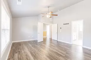 5937 Park Bay Ct, Flowery Branch, GA 30542 - Photo 18