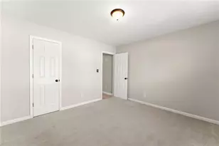 5433 Evergreen Forest Ct, Flowery Branch, GA 30542 - Photo 32