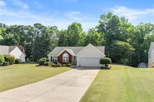 5433 Evergreen Forest Ct, Flowery Branch, GA 30542 - Photo 4