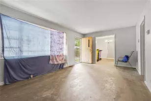 266 Holly Rd NW, Atlanta, GA 30314 - Photo 4