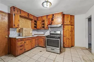 266 Holly Rd NW, Atlanta, GA 30314 - Photo 6