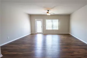 3657 Princeton Ave, Atlanta, GA 30337 - Photo 10