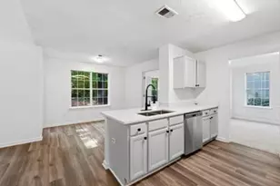 1369 Lamont Dr SW, Mableton, GA 30126 - Photo 6
