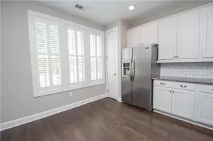 245 Spruce Pine Cir, Peachtree City, GA 30269 - Photo 4