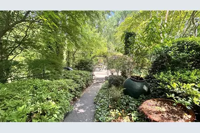 430 Lindbergh Drive NE #L5, Atlanta, GA 30305 - Photo 28