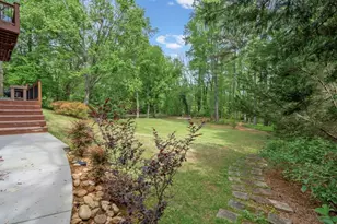 4901 Bainbridge Ct, Lilburn, GA 30047 - Photo 62