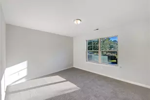 101 Lexington Pl Dr, Griffin, GA 30223 - Photo 10