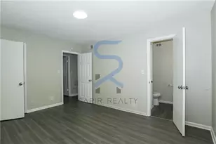 2045 Alison Ct, Atlanta, GA 30311 - Photo 6