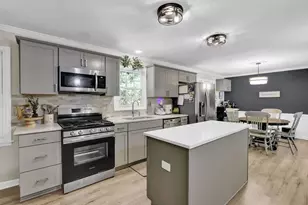 557 Rue Montaigne, Stone Mountain, GA 30083 - Photo 16