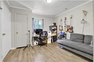 557 Rue Montaigne, Stone Mountain, GA 30083 - Photo 32