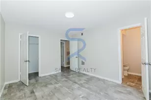 2055 Alison Ct, Atlanta, GA 30311 - Photo 8