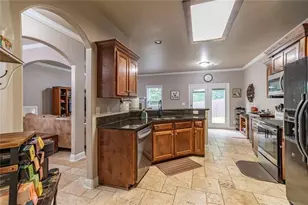 2170 Lily Valley Dr, Lawrenceville, GA 30045 - Photo 16