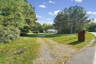 2239 Cross Roads Church Rd, Buchanan, GA 30113 - Photo 4