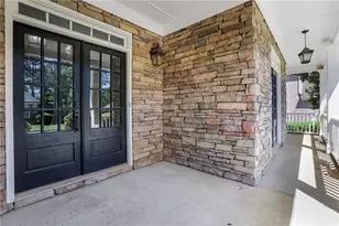 3609 Summit Oaks Dr NE, Roswell, GA 30075 - Photo 2