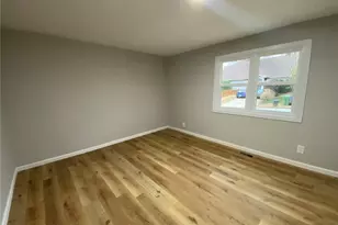 951 Tilden St NW, Atlanta, GA 30318 - Photo 4