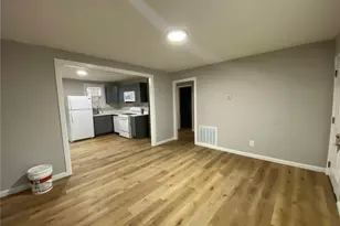 951 Tilden St NW, Atlanta, GA 30318 - Photo 2